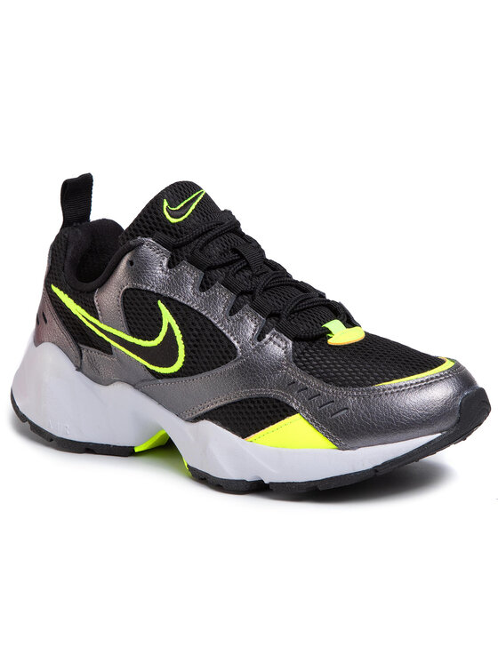 Nike Air Heights AT4522-001 from 0,00 €