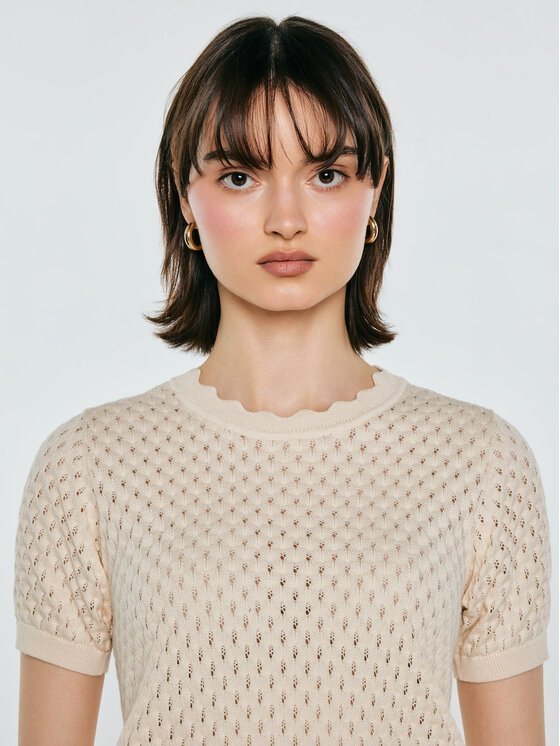 BIG STAR BIG STAR Sweter DIONA Kremowy Basic Fit
