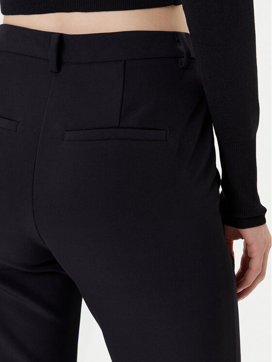 ONLY ONLY Pantaloni capri Gitta 15349571 Negru Slim Fit