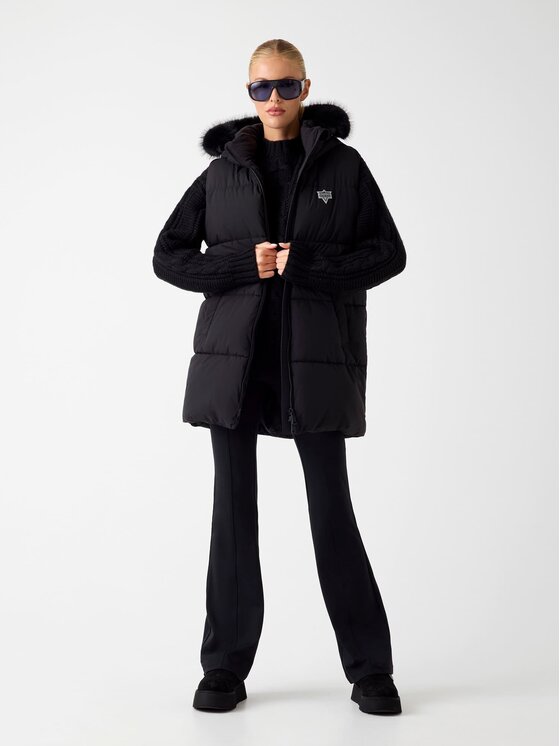 Guess Guess Prehodna jakna 179613 Črna Classic Fit