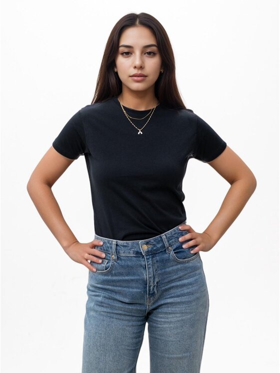 Urban City Urban City T-Shirt Koszulka Z krótkim Rękawem Damska Czarna UrbanCity No Logo Basic S Czarny Regular Fit