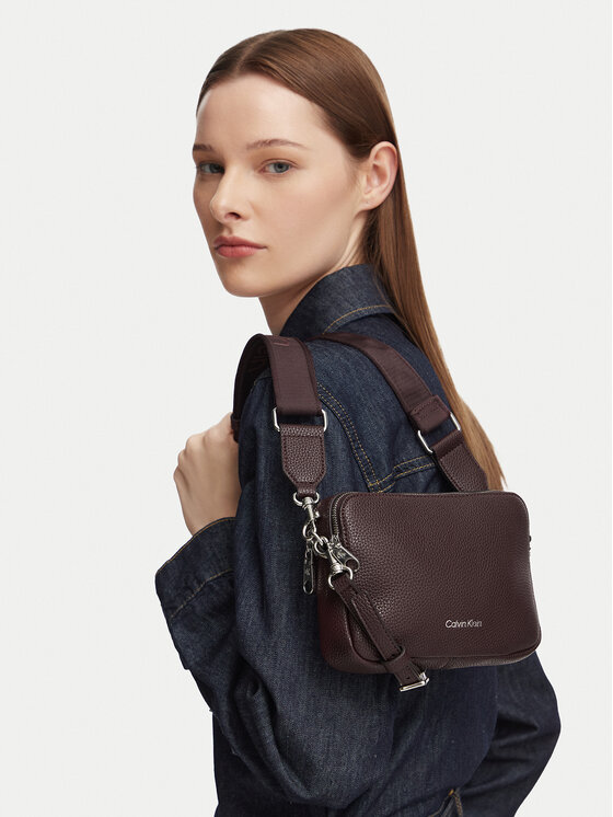 Calvin Klein Calvin Klein Kabelka Webbing 2X Strap Camera Bag LV04F3656G Hnědá