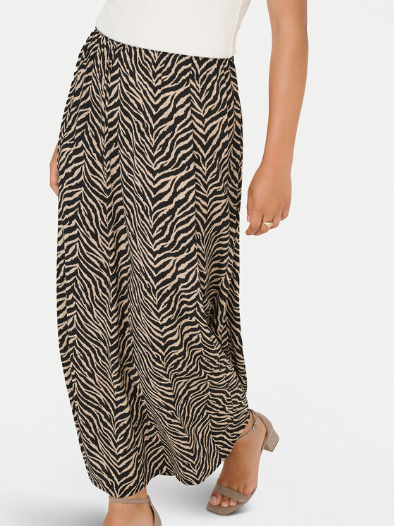 ONLY ONLY Maxi szoknya Nova 15357477 Fekete Regular Fit