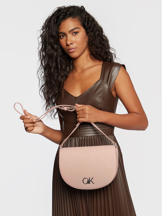 Handbag women's calvin klein best sale