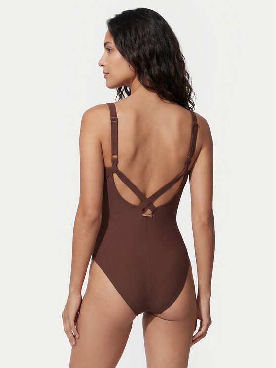 Ysabel Mora Ysabel Mora Ujumistrikoo 83471 Pruun