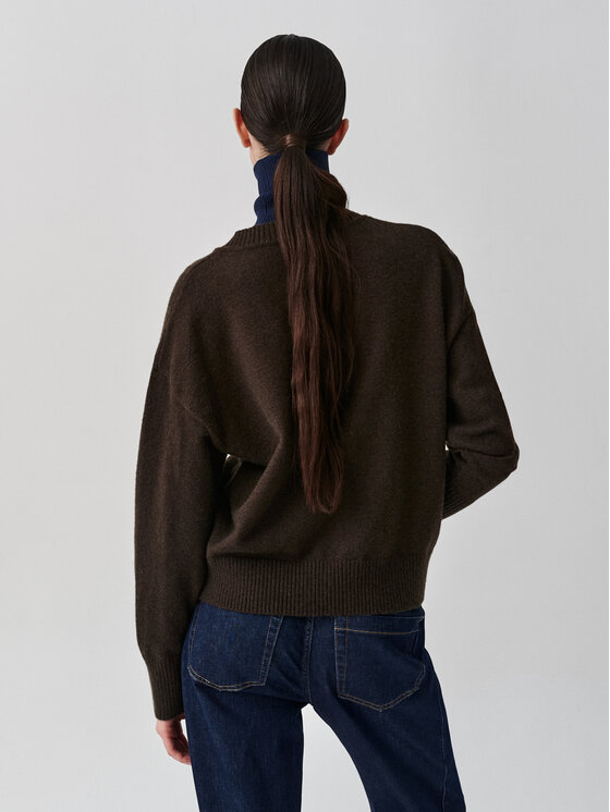 TATUUM TATUUM Sweter ELNERKA Brązowy Classic Fit