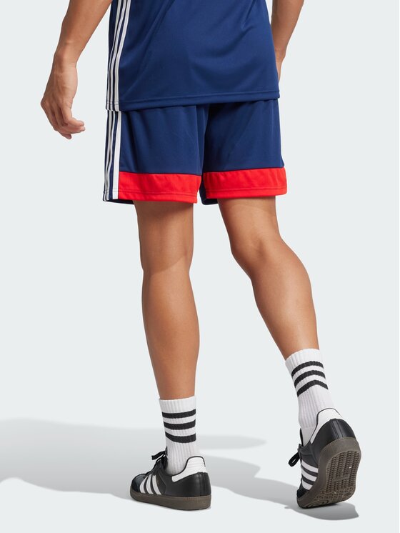 adidas adidas Szorty sportowe Tiro 25 Essentials Niebieski jasny Regular Fit