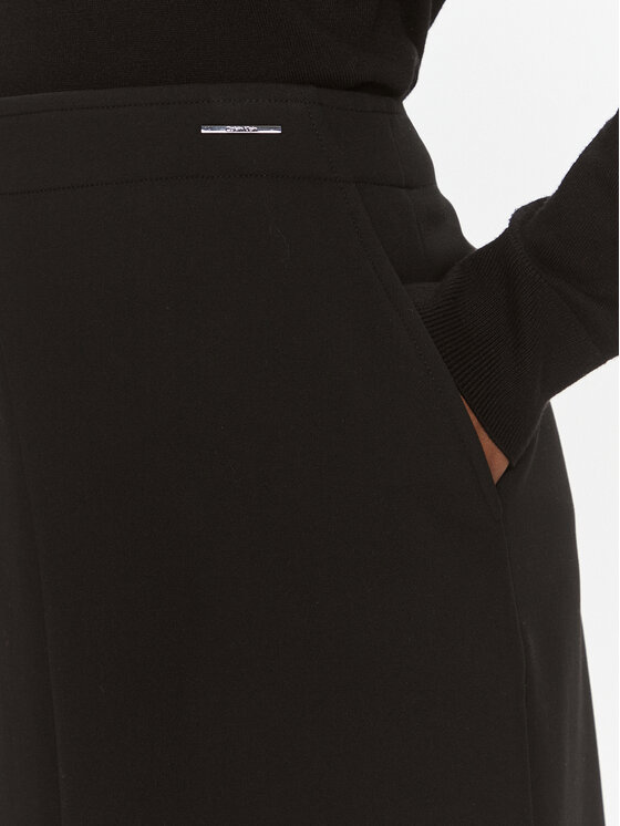 Calvin Klein Calvin Klein Spódnica mini K20K206250 Czarny Regular Fit