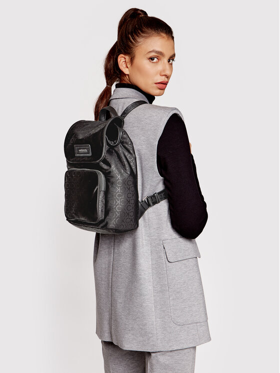 Calvin Klein Rucksack Ck Must Nylon Backpack Schwarz