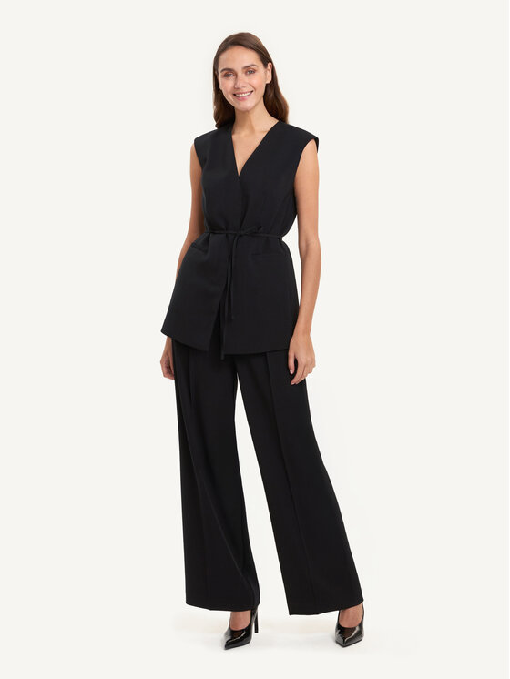 KMX KMX Kamizelka 192730007 Czarny Fitted Fit
