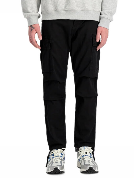 Alpha Industries Alpha Industries Spodnie materiałowe 188202 Czarny Straight Leg