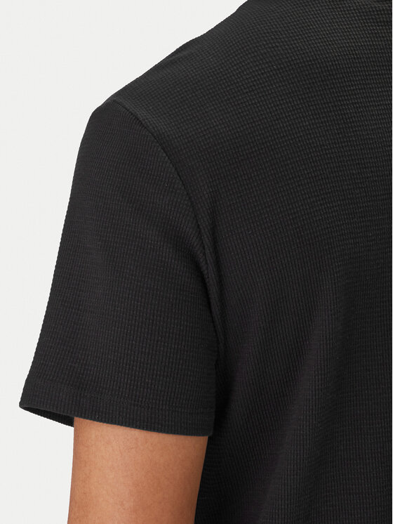 Calvin Klein Jeans Calvin Klein Jeans T-shirt Waffle Badge LV04RD008G Crna Regular Fit