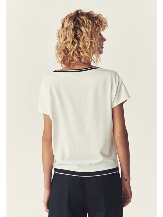 TATUUM TATUUM Blúzka AJSALA Biela Classic Fit