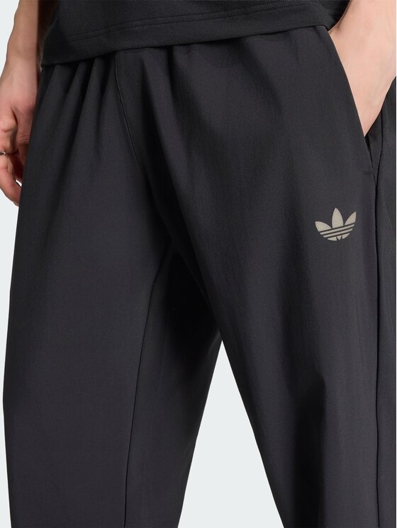 adidas adidas Spodnie dresowe 164637 Czarny Regular Fit