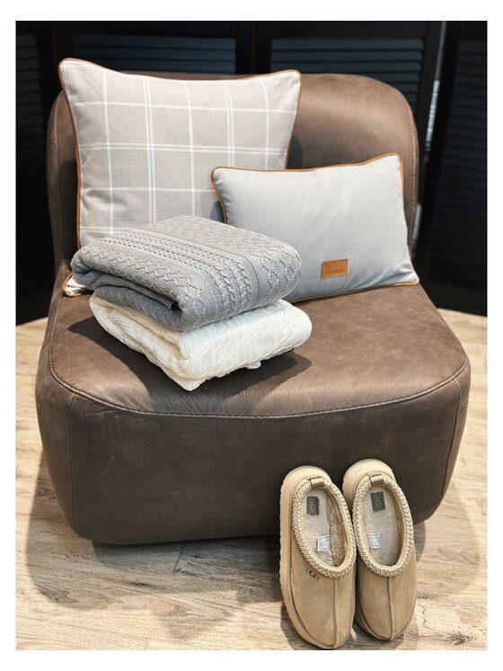 Sweet Living Sweet Living Poduszka Poduszka RIVERHEAD SIMPLE LIGHT GREY M Szary