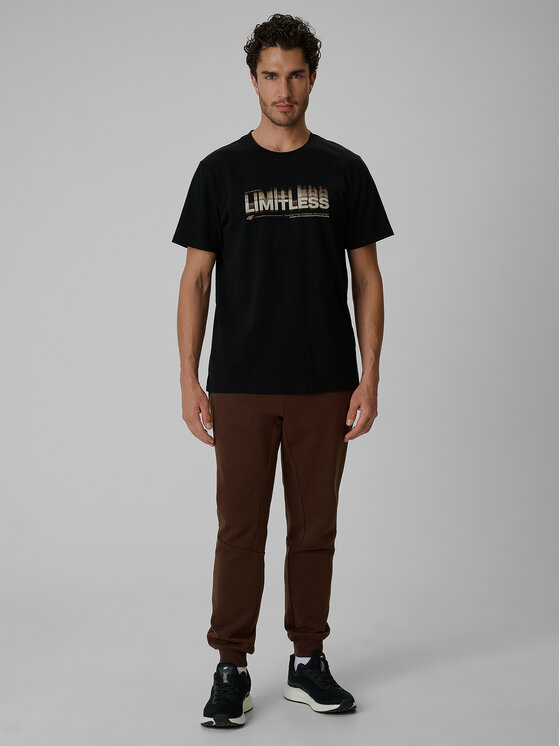 4F 4F T-Shirt LIMITLESS DESERT Czarny Regular Fit
