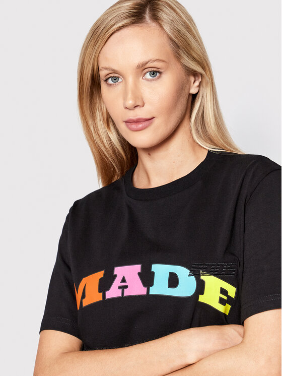 2005 2005 T-Shirt Unisex Made Schwarz Regular Fit