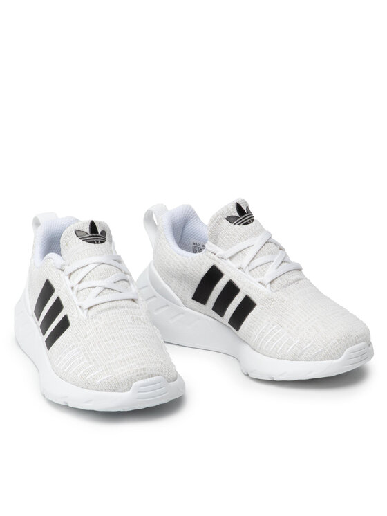 adidas adidas Sneakersy Swift Run22 C GW8183 Biały