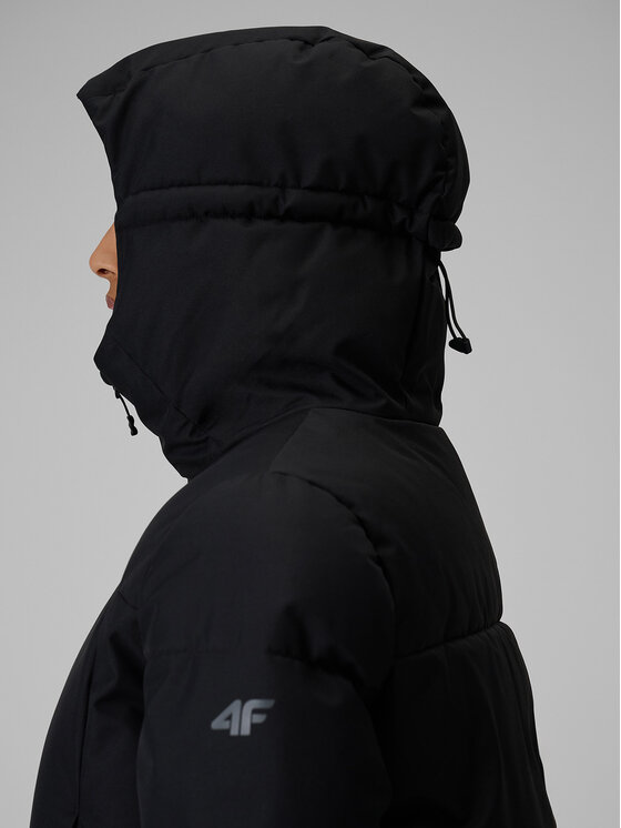 4F 4F Kurtka zimowa URBAN COMMUTER Czarny Regular Fit