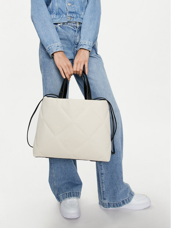 Calvin Klein Calvin Klein Ročna torba Quilt Shopper_Canvas K60K611756 K60K611756 Écru