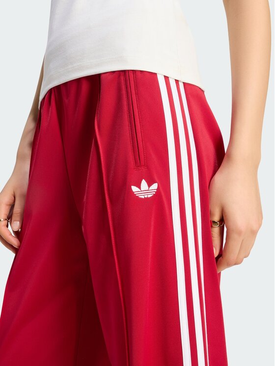 adidas adidas Спортивні штани 159027 Червоний Loose Fit