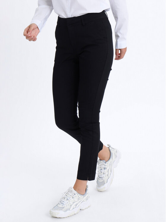 Kaffe Kaffe Riidest püksid Lea 10505191 Must Regular Fit