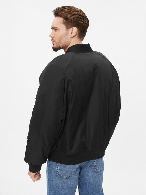 Calvin Klein Jeans Calvin Klein Jeans Kurtka bomber J30J324070 Czarny Relaxed Fit