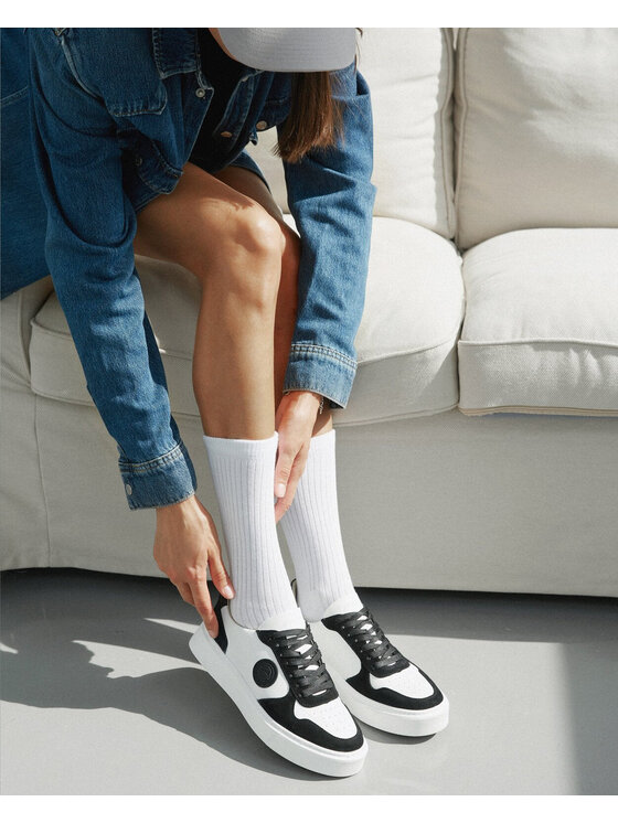 Estro Estro Sneakersy ER00113062 Bílá