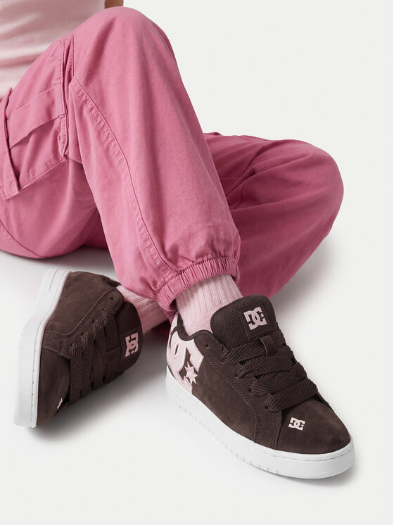 DC Shoes Sneakers DC SHOES-CEOWB-V5-10117K Maro închis