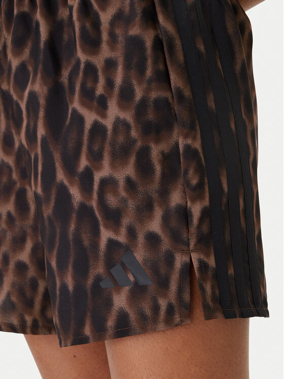 adidas adidas Спортни шорти Workout Essentials Leopard Woven JZ4935 Кафяв Regular Fit
