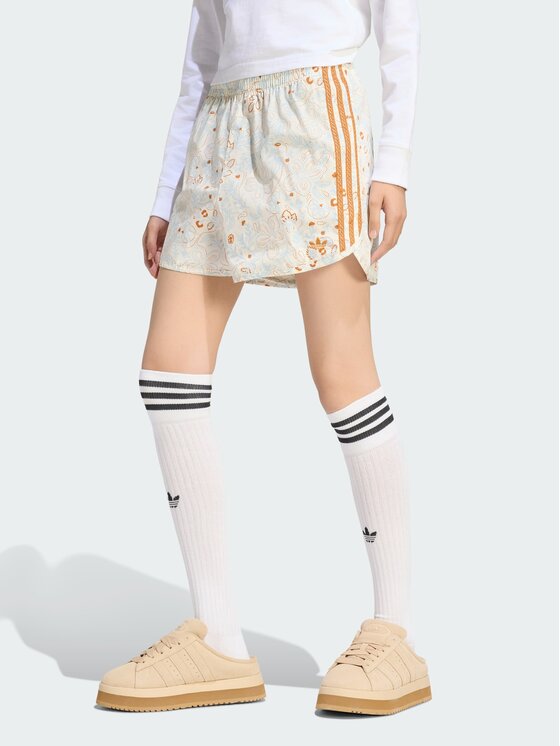 adidas adidas Szorty sportowe 161536 Kremowy Loose Fit