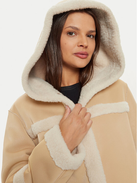 Liu Jo Sport Liu Jo Sport Giacca in similpelle TF4140 E0903 Beige Regular Fit