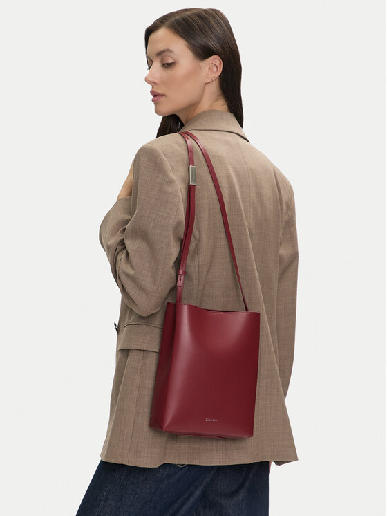 Borsa calvin klein bordeaux new arrivals