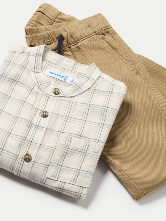 Mayoral Mayoral Set cămașă și pantaloni din material textil 2545 Bej Regular Fit