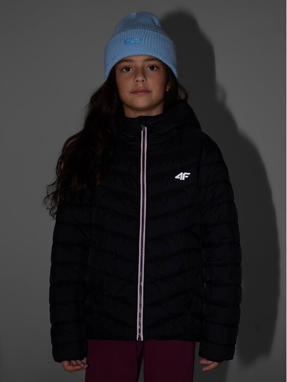 4F 4F Vatovaná bunda 4FJRAW26TDJAF1054-20S Čierna Regular Fit