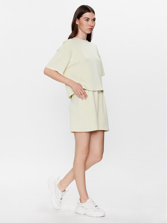 Moss Copenhagen Moss Copenhagen Szorty materiałowe 17533 Zielony Basic Fit