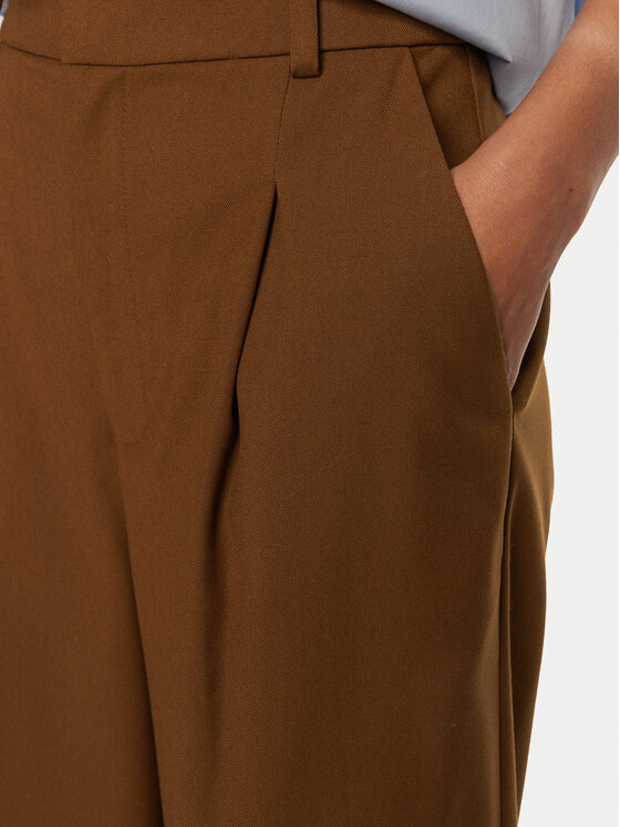 Gestuz Gestuz Bermuda kratke hlače Paula 10909173 Rjava Loose Fit
