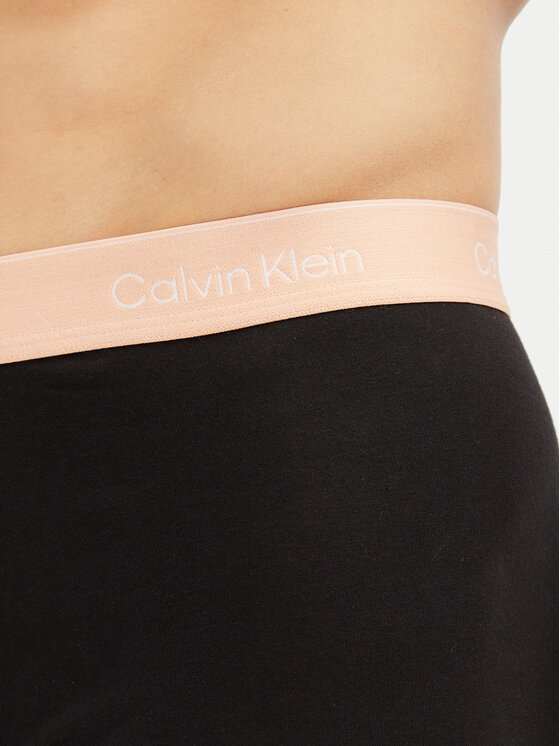 Calvin Klein Underwear Calvin Klein Underwear Set od 5 pari bokserica Trunk 5Pk LV00NB4393 Crna