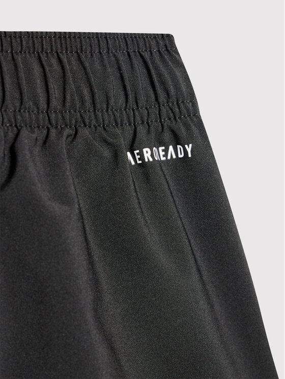 adidas Szorty sportowe Essentials Chelsea GN4097 Czarny Regular Fit | Modivo.pl