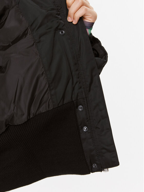 Calvin Klein Jeans Calvin Klein Jeans Žieminė striukė J20J221899 Juoda Relaxed Fit