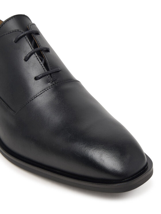 Calvin Klein Calvin Klein Poolsaapad Slim Ess Oxford Lth HM0HM02274 Must