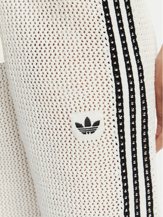adidas adidas Трикотажні штани Firebird KC6493 Білий Regular Fit