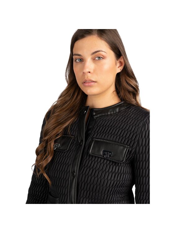 Guess Guess Kurtka z imitacji skóry new irena quilted Czarny Regular Fit