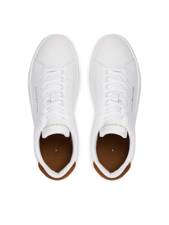 Tommy Hilfiger Tommy Hilfiger Sneakersy FM0FM05367 Bílá