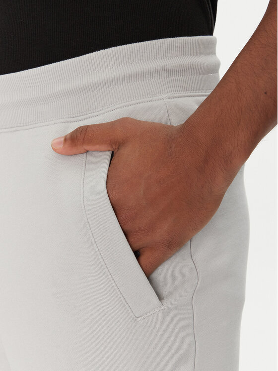 HUGO HUGO Szorty sportowe Diz222 50466196 Szary Regular Fit