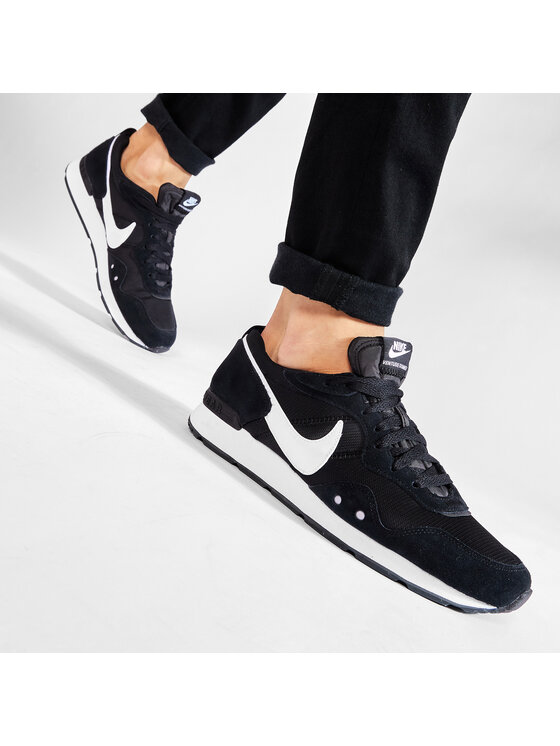 Nike Nike Sneakersy Venture Runner CK2944 002 Černá