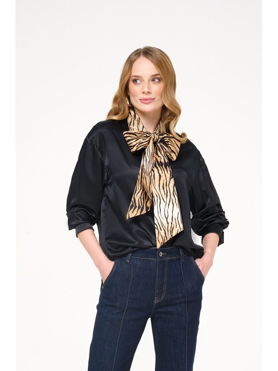 CASTELLANI CASTELLANI Koszula Koszula Ottile Czarny Regular Fit