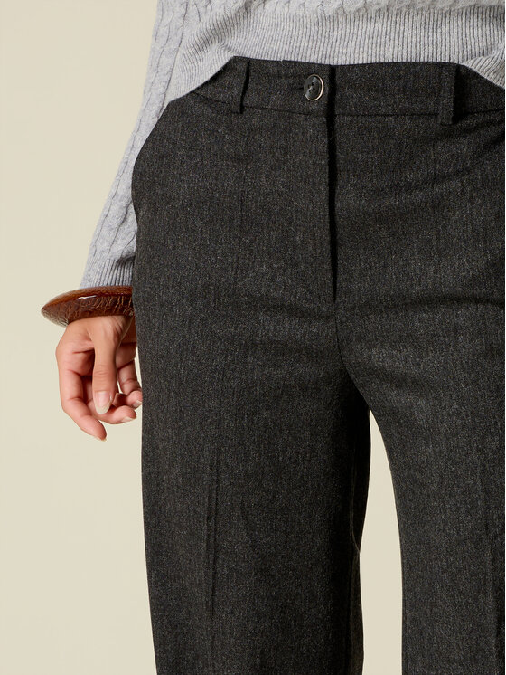 Oltre Oltre Pantaloni di tessuto P03ZR109403N023 Grigio Flared Fit
