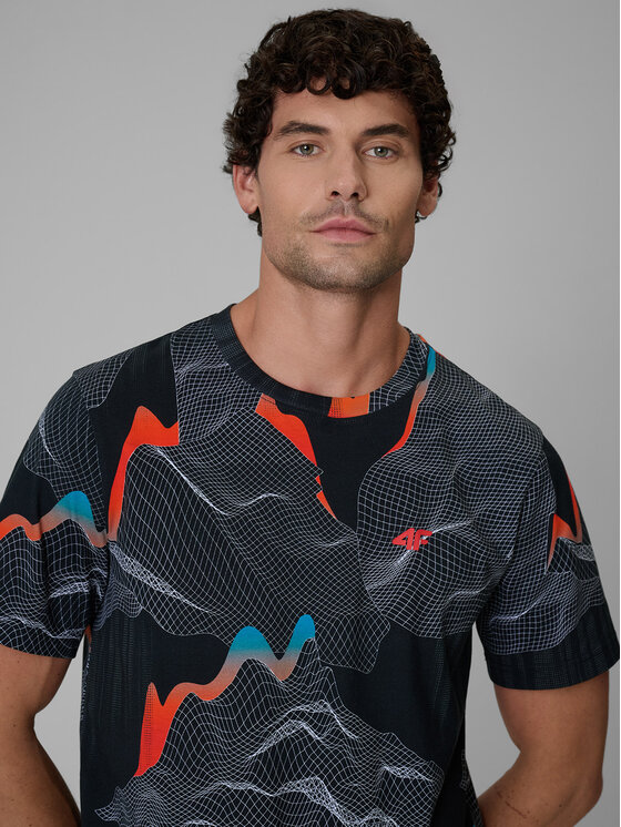 4F 4F T-Shirt NIGHT RUN Czarny Regular Fit