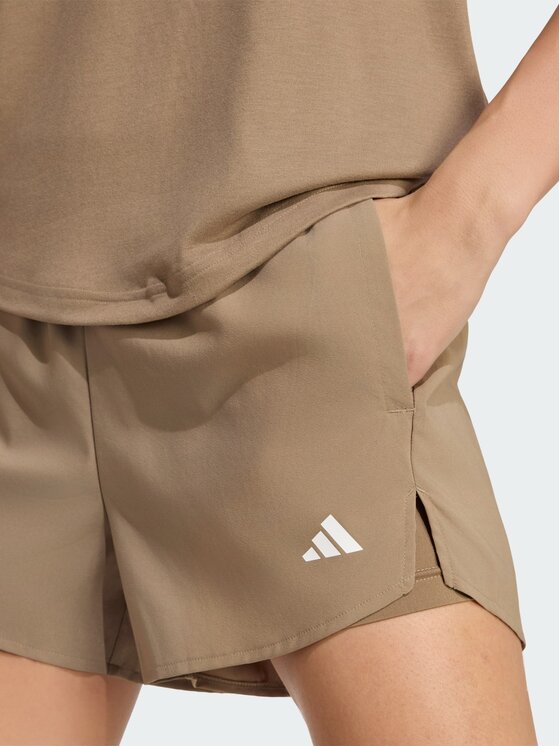 adidas adidas Szorty sportowe 163378 Beżowy Regular Fit